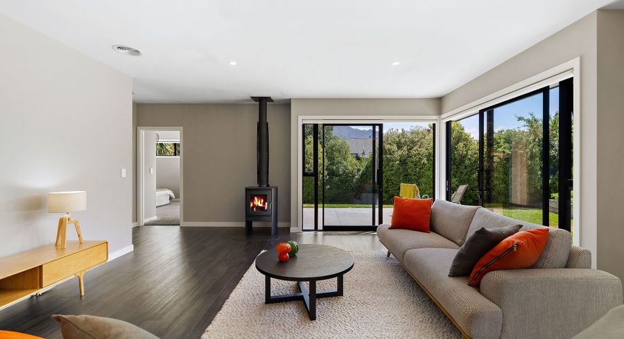 at 5 Kapuka Lane, Wanaka