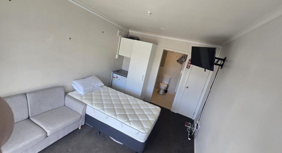  at 80  Primrose Street, Frankton, Hamilton, Waikato