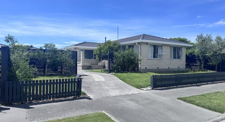  at 32 Dunbarton Street, Redwood, Christchurch City, Canterbury