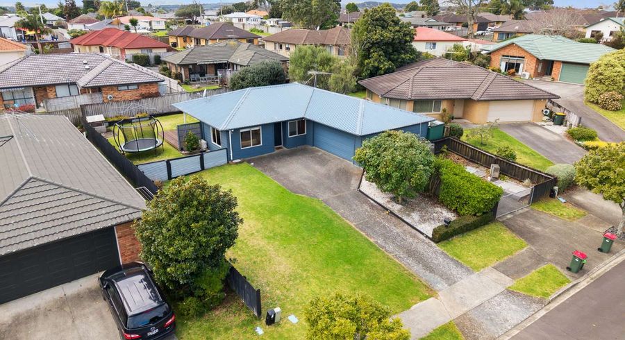  at 7 Four Oaks Place, Pukekohe, Franklin, Auckland