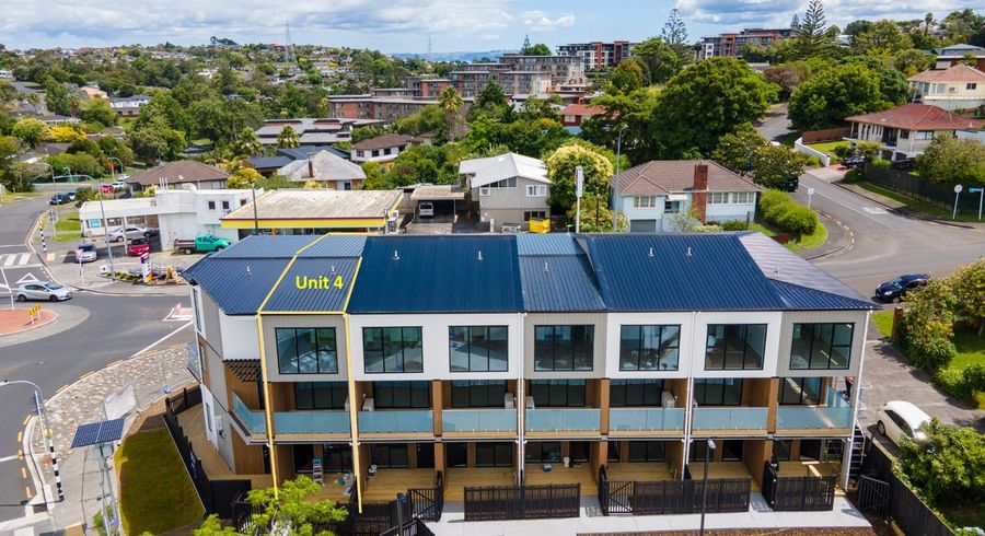  at 4/25 Griffen Park Road, Mount Roskill, Auckland City, Auckland