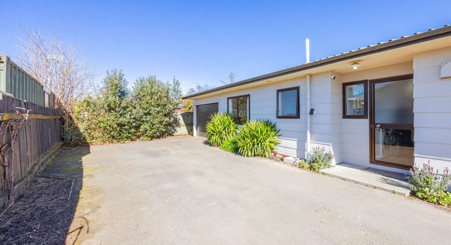  at 2/601B Oak Road, Akina, Hastings, Hawke's Bay