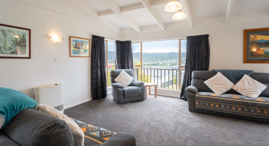  at 27 Inlet View, Titahi Bay, Porirua