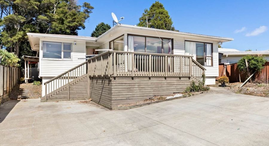  at 5 Beverly Place, New Lynn, Waitakere City, Auckland