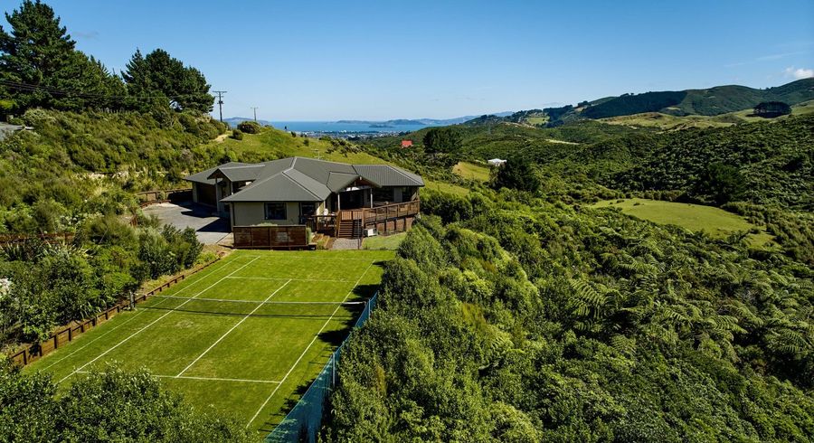  at 69 Kaitangata Crescent, Kelson, Lower Hutt