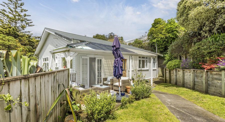  at 33 Hanover Street, Wadestown, Wellington, Wellington