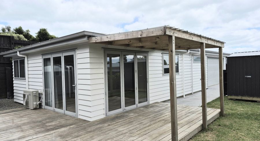  at 8A Bell Road, Beachlands, Manukau City, Auckland