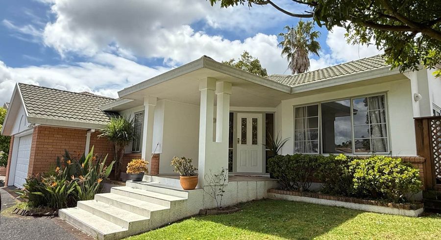  at 10 Tyburn Lane, Unsworth Heights, North Shore City, Auckland