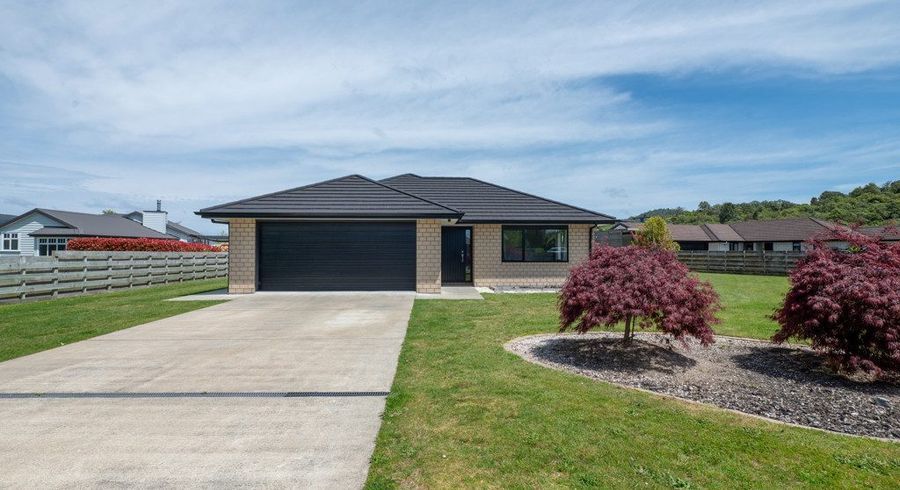  at 27 Pukeko Way, Kinloch, Taupo, Waikato