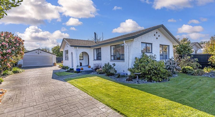  at 53 Solomon Avenue, Redwood, Christchurch
