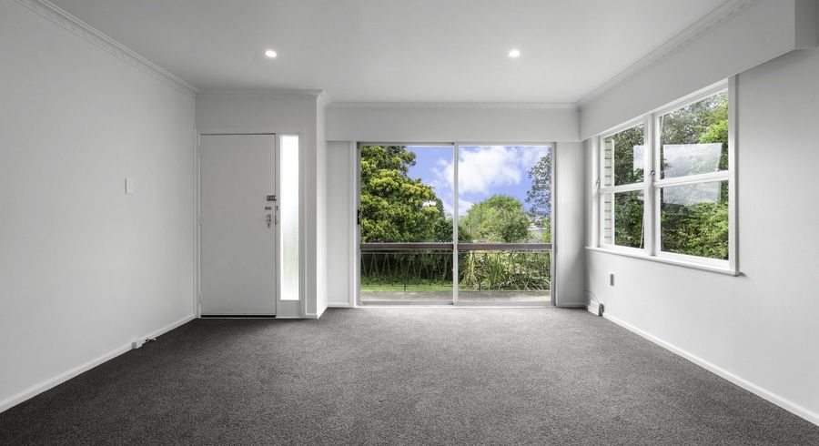  at 20 Acacia Crescent, Glenview, Hamilton