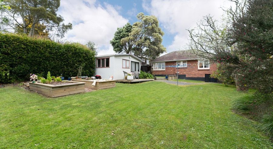  at 24 Trinidad Street, Blockhouse Bay, Auckland City, Auckland