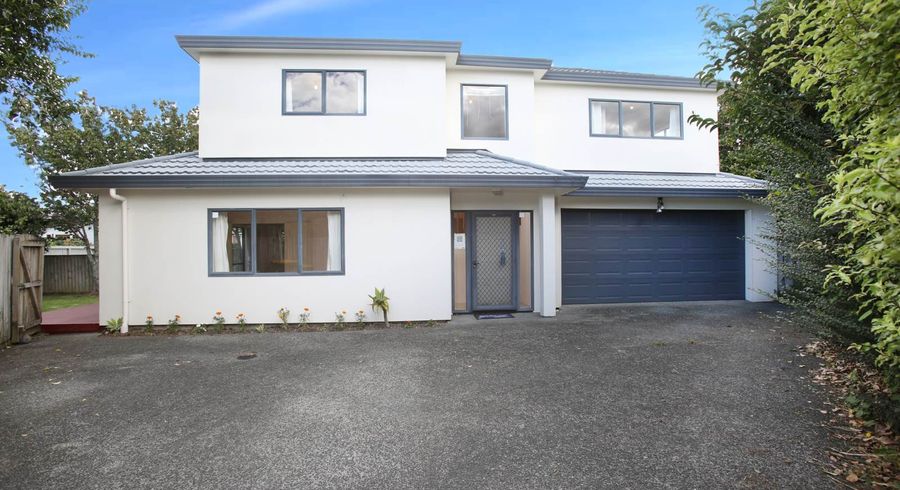  at 3A Glenvil Lane, Te Atatu Peninsula, Auckland