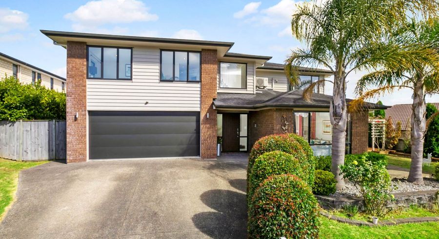  at 11 Dawood Place, The Gardens, Auckland