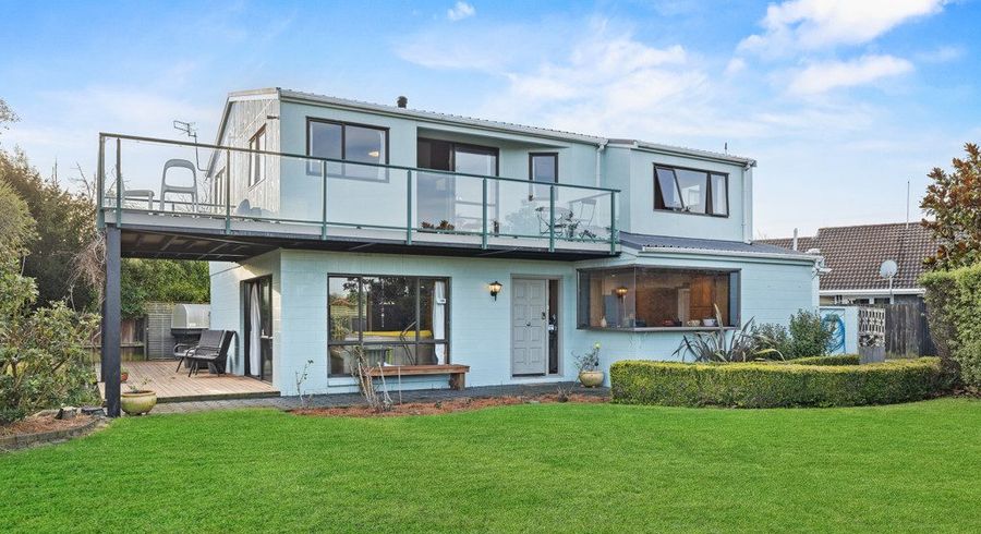  at 11A Pinaster Place, Parklands, Christchurch City, Canterbury