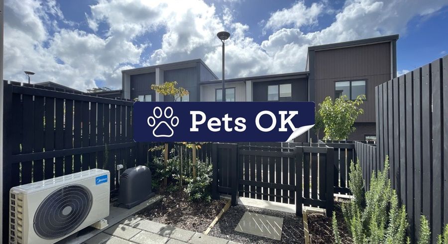  at 11/476 West Coast Road, Glen Eden, Auckland