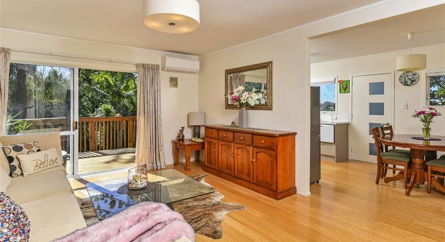  at 3/16 Margaret Place, Milford, North Shore City, Auckland