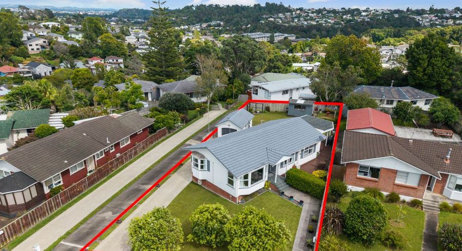  at 37 Powrie Street, Glenfield, North Shore City, Auckland