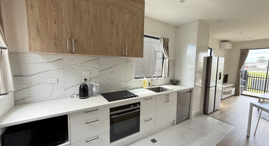  at 12/17 Barneys Farm Road, Clendon Park, Manukau City, Auckland