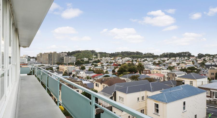  at 2/4 Kenwyn Terrace, Newtown, Wellington