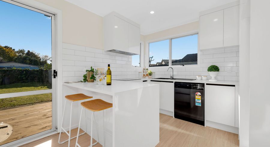  at 30 Becker Drive, Weymouth, Manukau City, Auckland