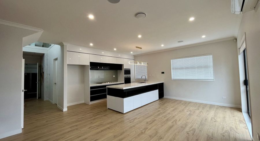  at 31 Laquinta Place, Flat Bush, Manukau City, Auckland