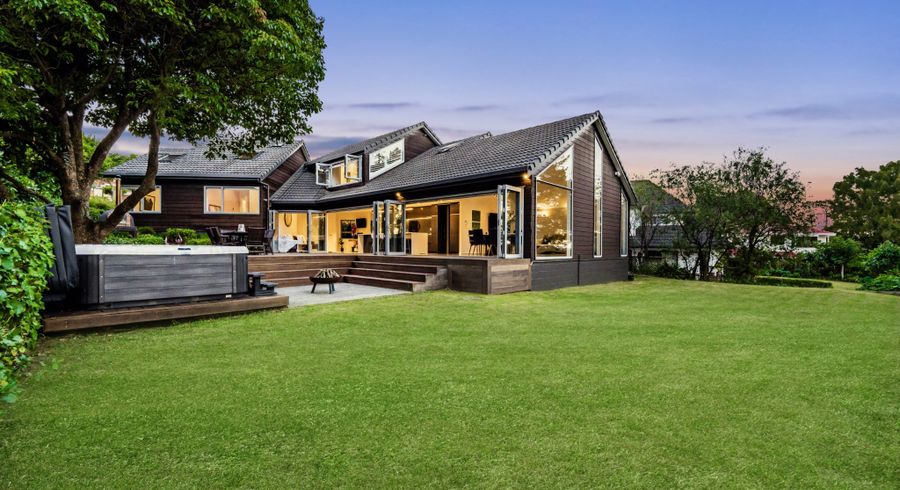  at 15 Charles Fox Place, Saint Johns, Auckland