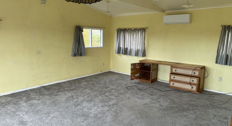  at 31B Fairclough Road, Beach Haven, North Shore City, Auckland