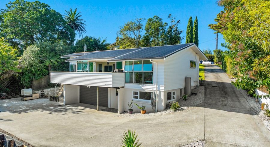  at 11 Springbank Lane, Te Atatu Peninsula, Waitakere City, Auckland