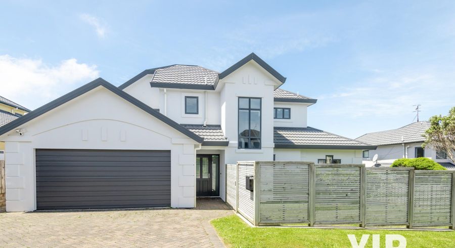  at 5 Bennett Grove, Newlands, Wellington, Wellington