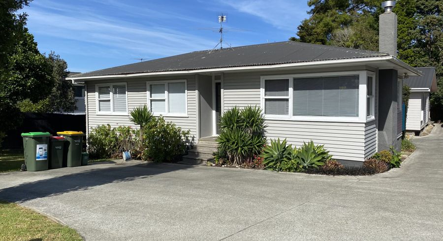  at 66 Blakeborough Drive, Forrest Hill, North Shore City, Auckland
