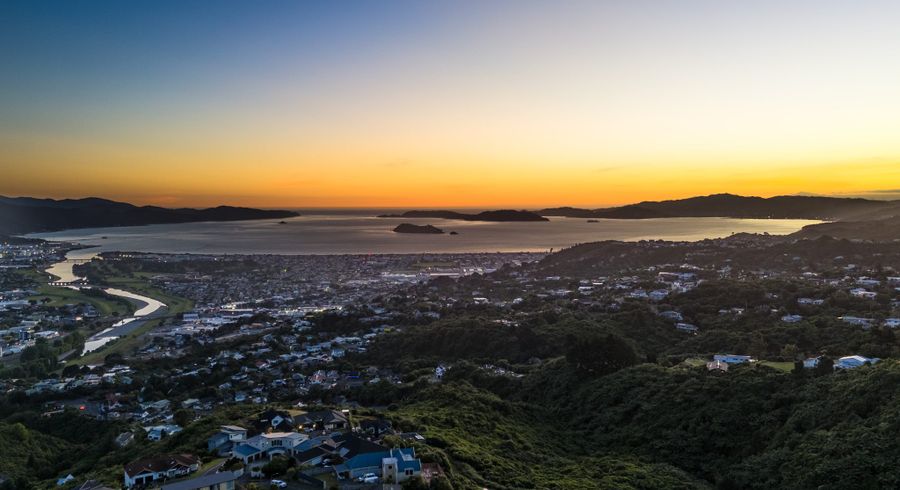  at 252 Normandale Road, Normandale, Lower Hutt, Wellington