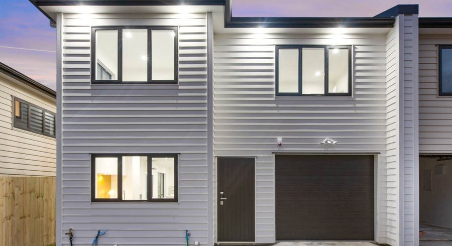  at 52B Orams Road, Hill Park, Manukau City, Auckland