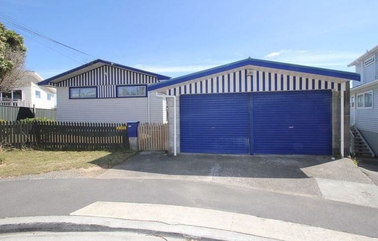  at 40 Bancroft Terrace, Newlands, Wellington