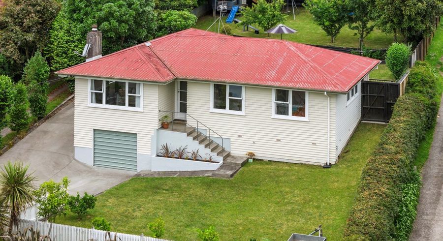  at 35 Otumoetai Road, Judea, Tauranga