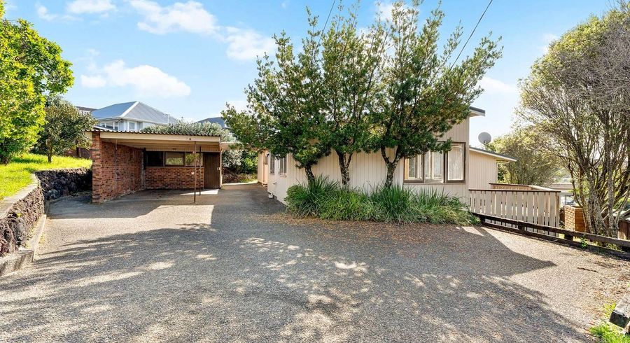  at 57 Ocean View Road, Hillcrest, Auckland