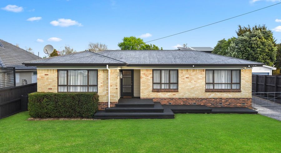  at 10 Naylor Street, Hamilton East, Hamilton