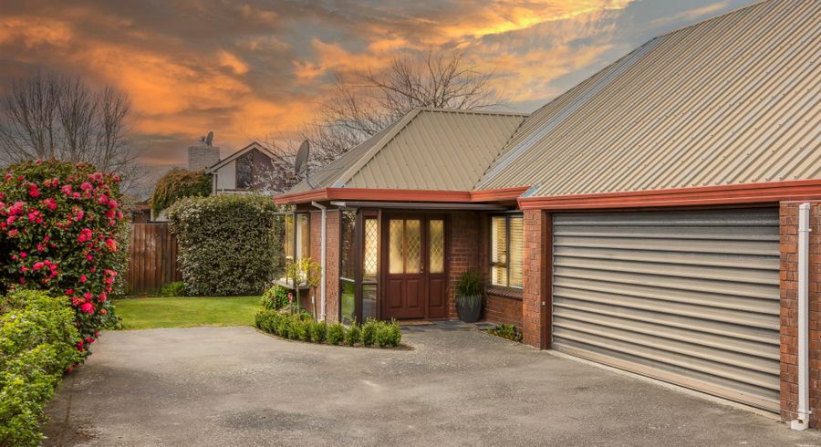  at 2/50 Ambleside Drive, Burnside, Christchurch City, Canterbury