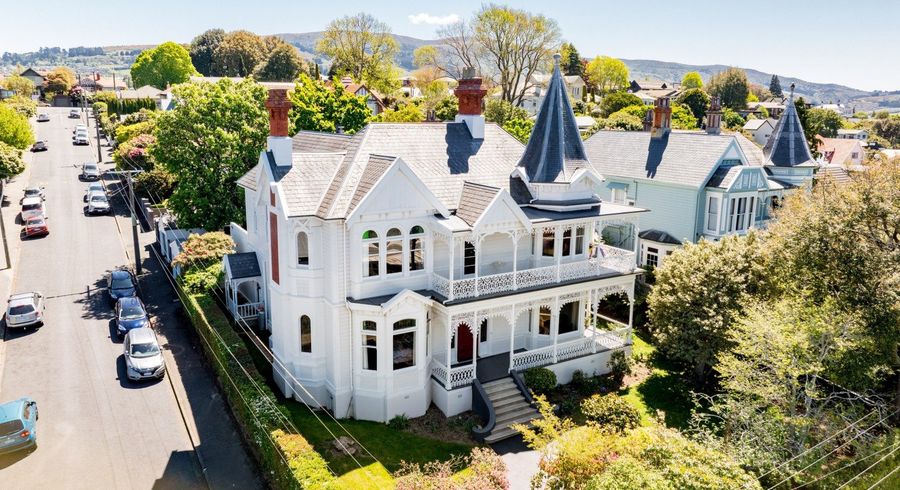  at 2 Fifield Street, Roslyn, Dunedin, Otago