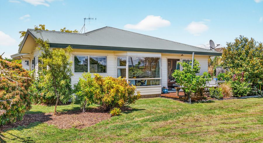  at 2/35 Fairview Terrace, Waipahihi, Taupo, Waikato