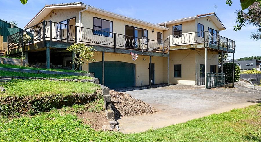 at 18 Norwich Avenue, Spotswood, New Plymouth