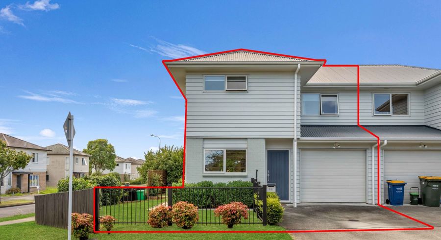  at 33 apple orchard way, Sunnyvale, Waitakere City, Auckland