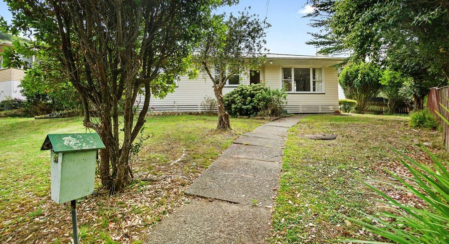  at 57 Franklyn Road, Tawa, Wellington
