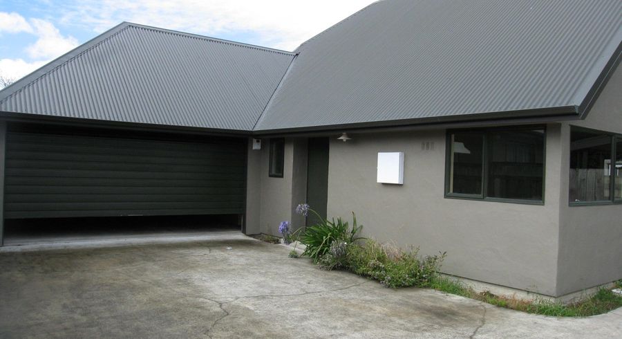  at 112C Linton Street, West End, Palmerston North, Manawatu / Whanganui