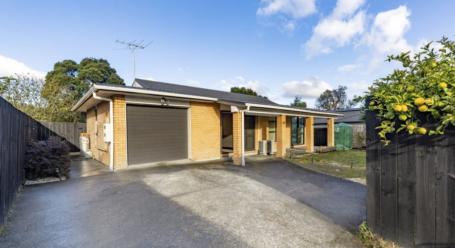  at 19A Preston Avenue, Henderson, Auckland