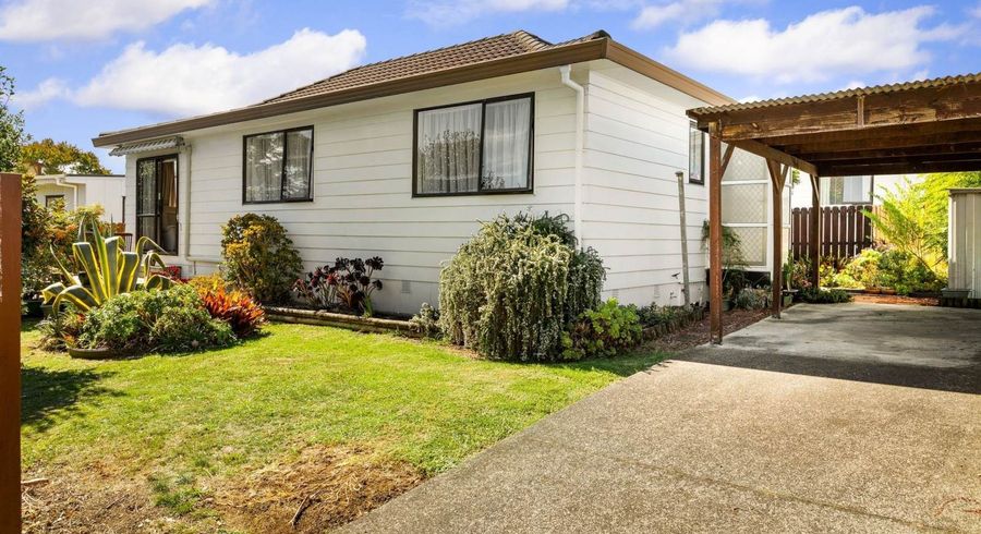  at 1/14 Compass Place, Te Atatu Peninsula, Waitakere City, Auckland