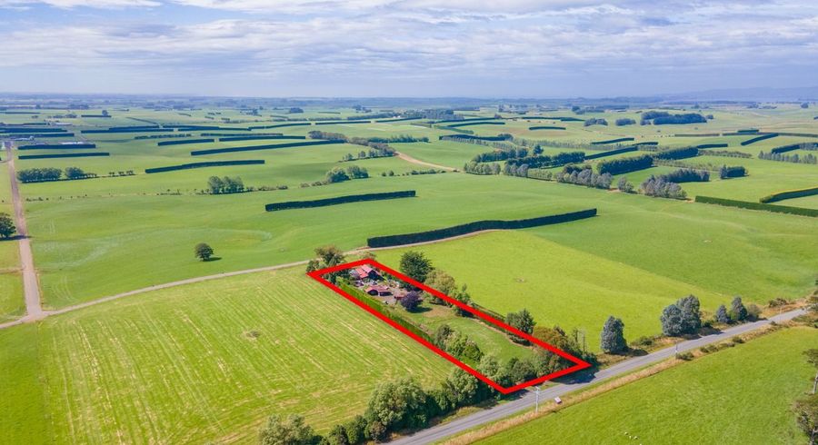  at 402 Waipango Ermedale Road, Riverton