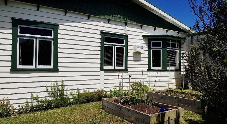  at 10/27 Nikau Street, New Lynn, Waitakere City, Auckland