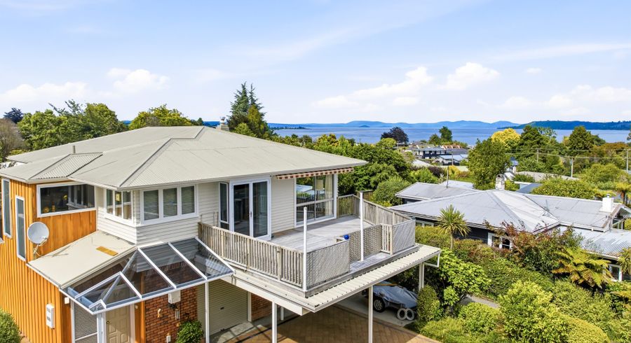  at 7 Henry Hill Road, Lake Taupo, Taupo, Waikato