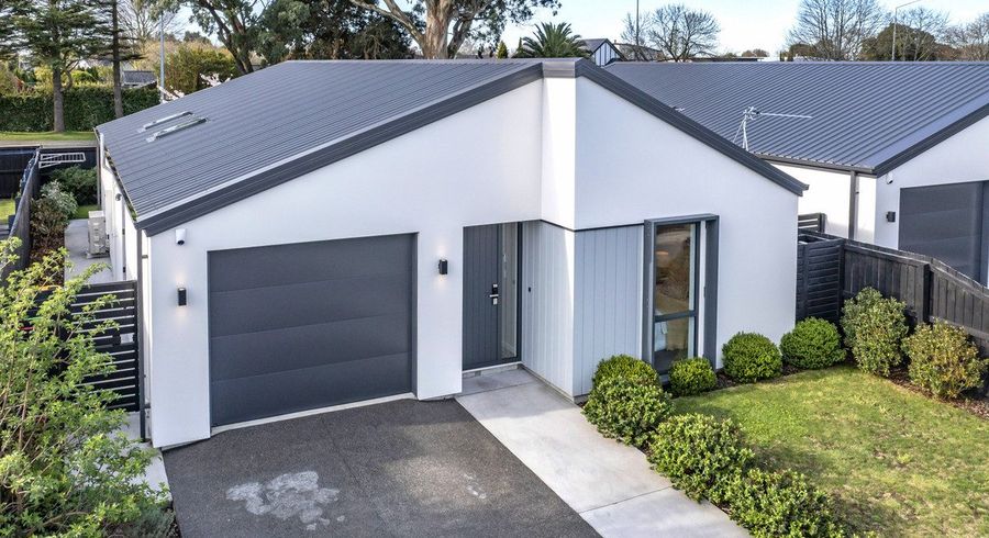  at 16 Horoeka Street, Avonhead, Christchurch